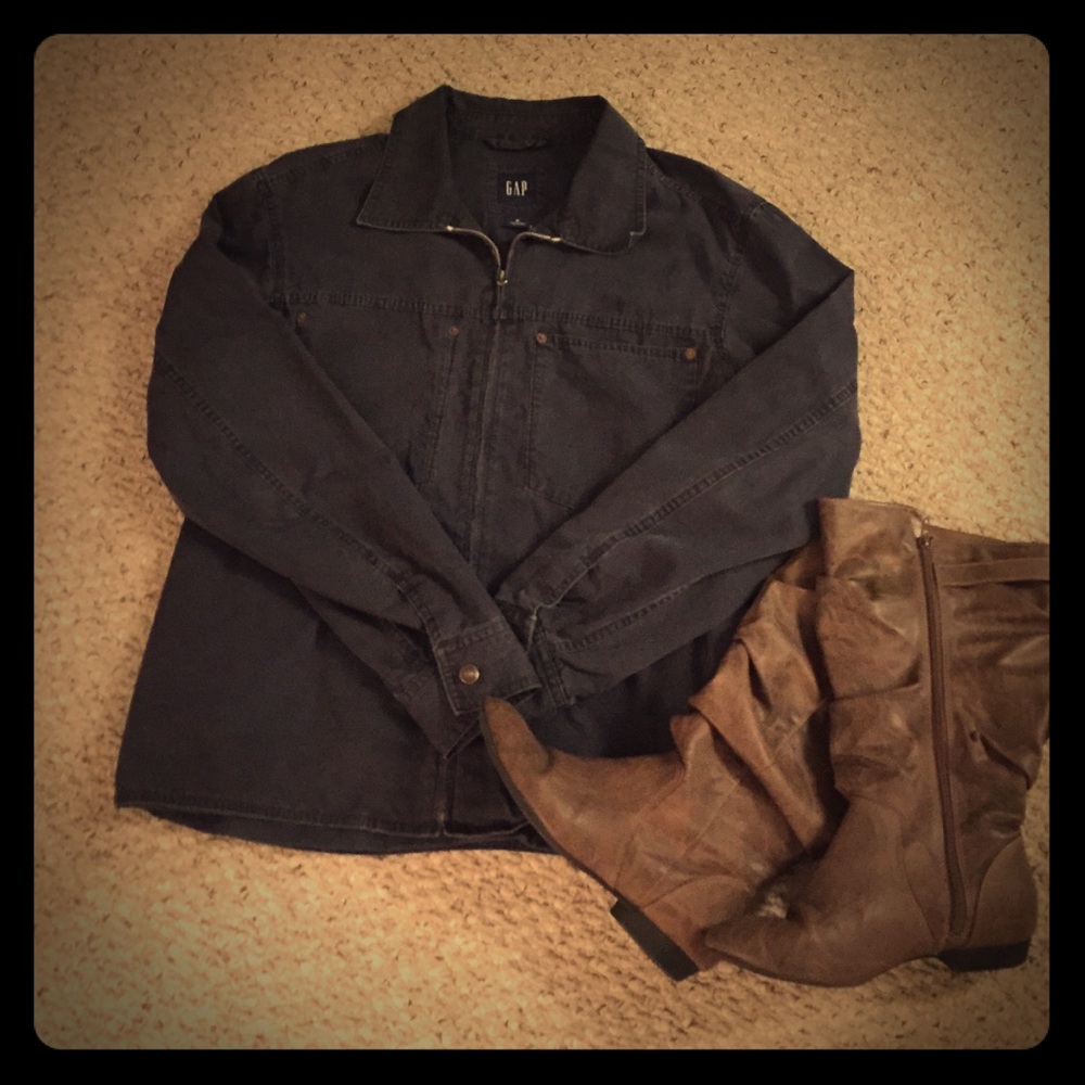 Distressed Gap navy jacket